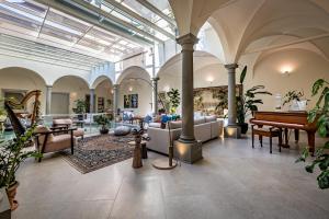 Dimora Collection - Le Logge - Historic Boutique Luxury Suites