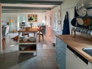 Timber-Framed Idyll With Views Of The Fields