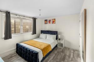 Bright 1-Bed Flat With Free Parking Great Location