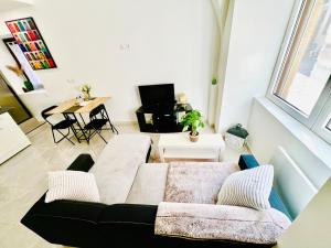 Joli studio au cœur de village