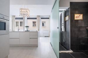 The Boutique Houses - Galleria Suite with Private Parking