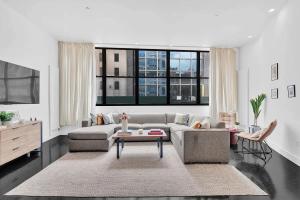 Waverly Lane by Rove Travel 3 BR Chelsea Apt