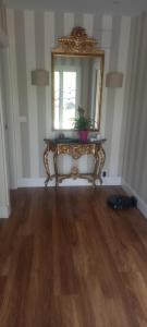 Villa in Getxo with pool, garden, 10 min to the beach & 5 to metro