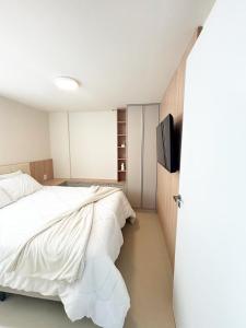 Urban Janeiro Beira-mar by Day by Day *201*