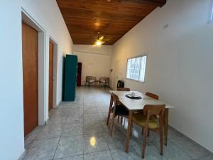 Dpto 2 dormitorios - Gran Ubicación - La Falda