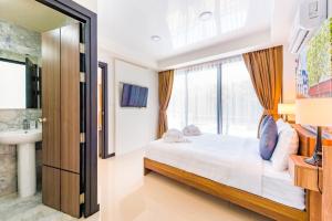 Modern Condo - Pool & Gym - Walk to Mai Khao Beach