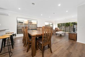 Happy Cozy Convenient 4BR, Breezy, Near Mall, Park