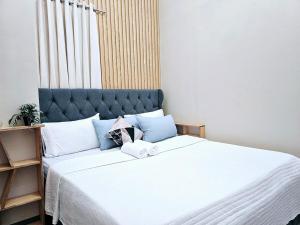 3BR, 5 Beds, With Pool, Wifi, Netflix, Parking