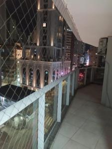 Apartamento 3 quartos sendo 1 suite perto do mar em Balneário Camboriú