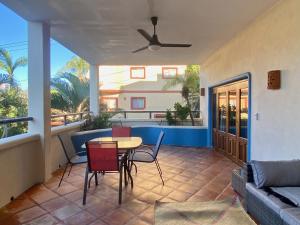 Sol - Casa MoJos charming 1BR, kitchen, pool