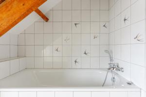 La Ferme dAuwez - Les Hirondelles - Gîte 15 pers avec sauna et piscine partagés