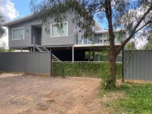 Riverside retreat with a large 4 bedroom home