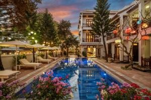 Paradise Boutique Hoi An - New Address 347 Nguyen Tri Phuong