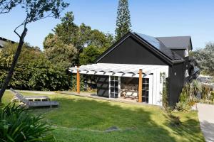 Boulders Beach Estate