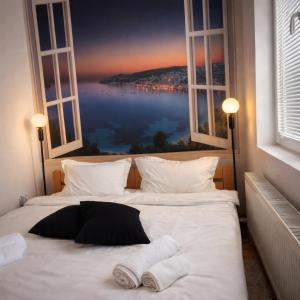 Center Apartment with private Terrace