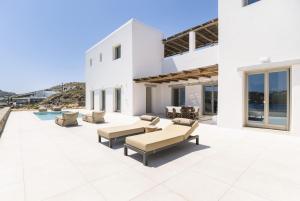 Denia Seaside Villas Mykonos, Private heated pool!