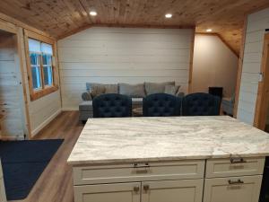 Beautiful Bridgton Apartment