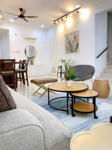 Kajang Superlink Villa With 6 Bedroom & Luxury