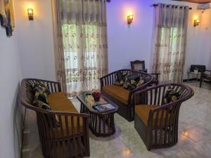 SR Home stay