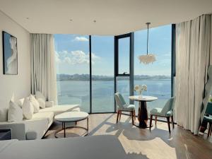 SamSet Corner Seaview Studio A La Carte Ha Long Bay
