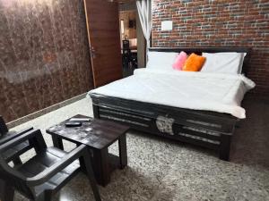 Hotel O MADHURIMA GUEST ROOMS