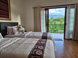 A Calm Spacious Cottage with Mount Agung View
