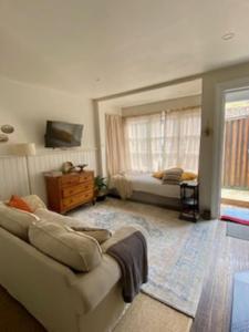 Convent Franklin - Schoolhouse Apartment