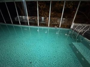 Hotel Riverbend