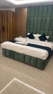 Hotel Riverbend