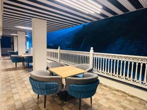 Hotel Riverbend