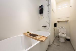 PJ SS2 Bathtub Karaoke Buffet 18 Pax 5KM to 1Utama