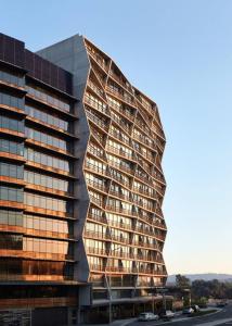 Lake Burley Griffin & ANU City StayFree Parking