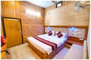 The Sakoon from #Hotel Lake View Mall Road Nainital Near Kaichi Dham