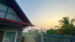 Attica- Cozy plunge pool villa & Sunset view