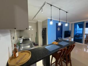 Balcony to the Horizon