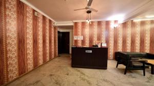 Hotel Rustam Residency sec-39