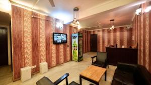 Hotel Rustam Residency sec-39