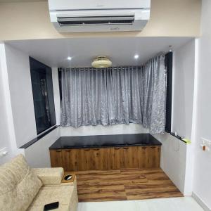 VP STAYS Luxury 1-BHK in Vile Parle West