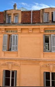 T2 spacieux en hyper centre pour 1 à 5 personnes