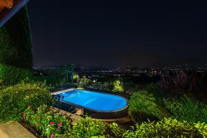 Villa Vittoria by Whale Homes