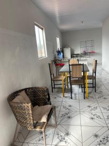 Casa mobiliada 2 quartos na cidade nova