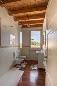 Elegant Lake Garda villa with garden