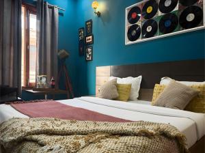Haven Hotel Sector 31,Gurugram