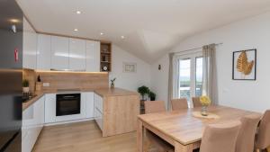 Home Sweet Home - Makarska by Villas Guide