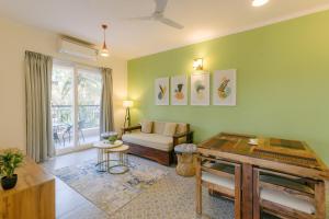 Meadow View 1BHK Luxury Suite by Da Alohas