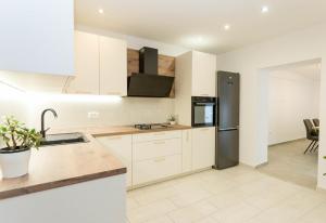 Villa Duce in Omis, private pool