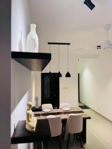 Luxury 2-BR Apartment Negombo - Ryke Apartments