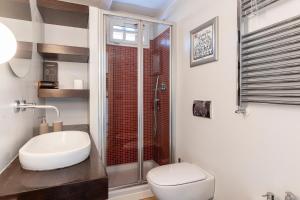 GuestHost - Cozy Home just 200 meters from the Sea