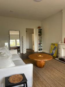 Charming One-Bedroom Apartment in Woollahra