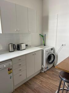 Charming One-Bedroom Apartment in Woollahra